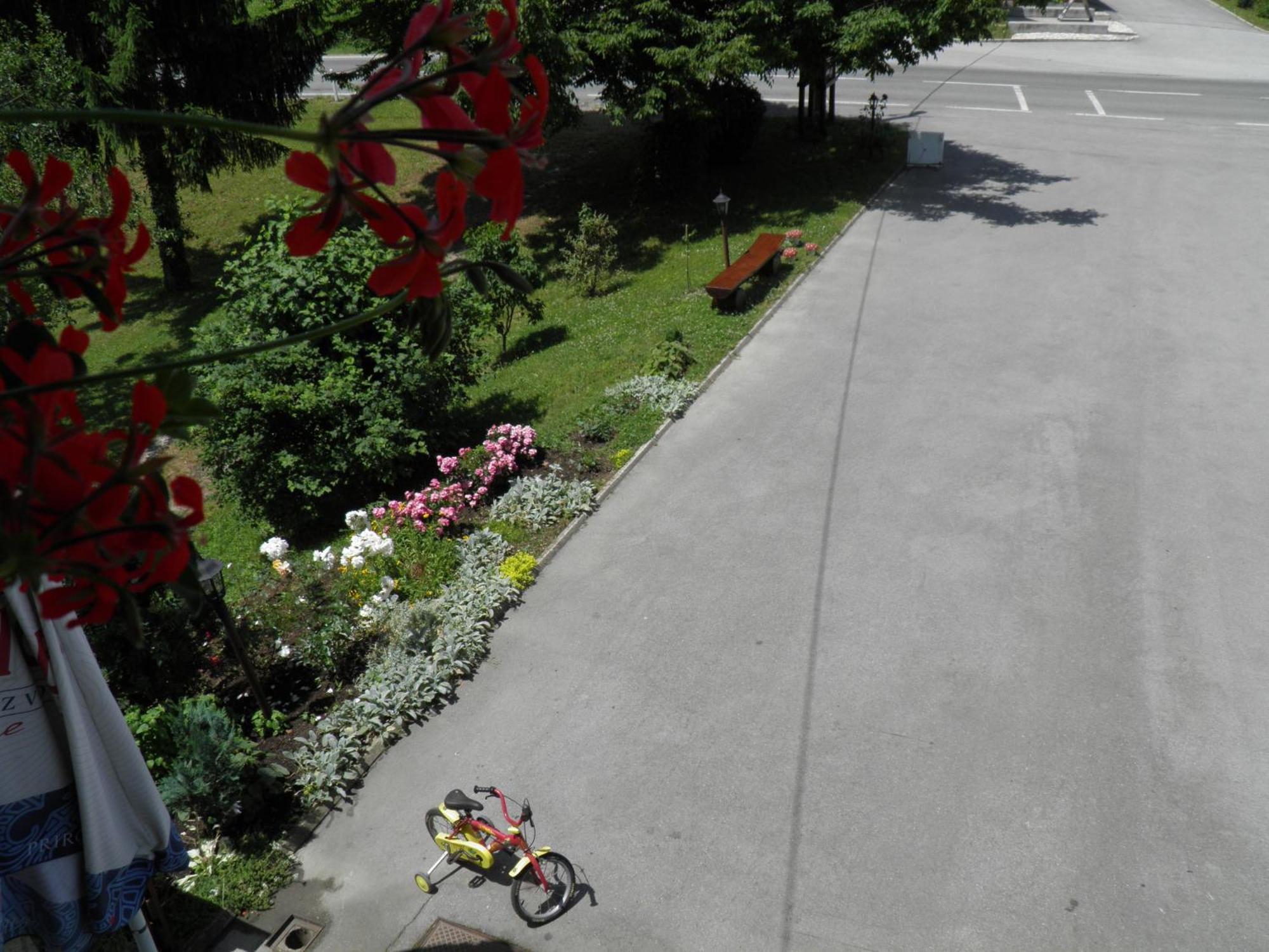 House Janja Plitvice Otel Seliste Dreznicko Dış mekan fotoğraf